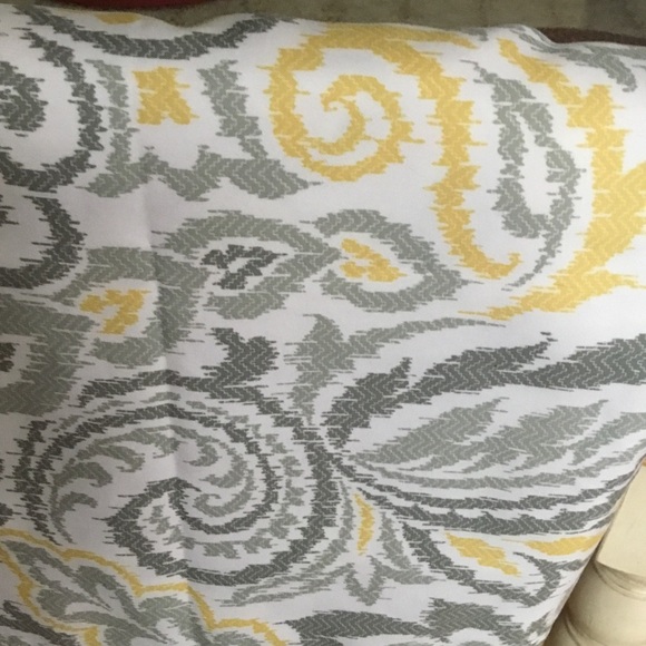 Threshold shower curtain. - Picture 4 of 5